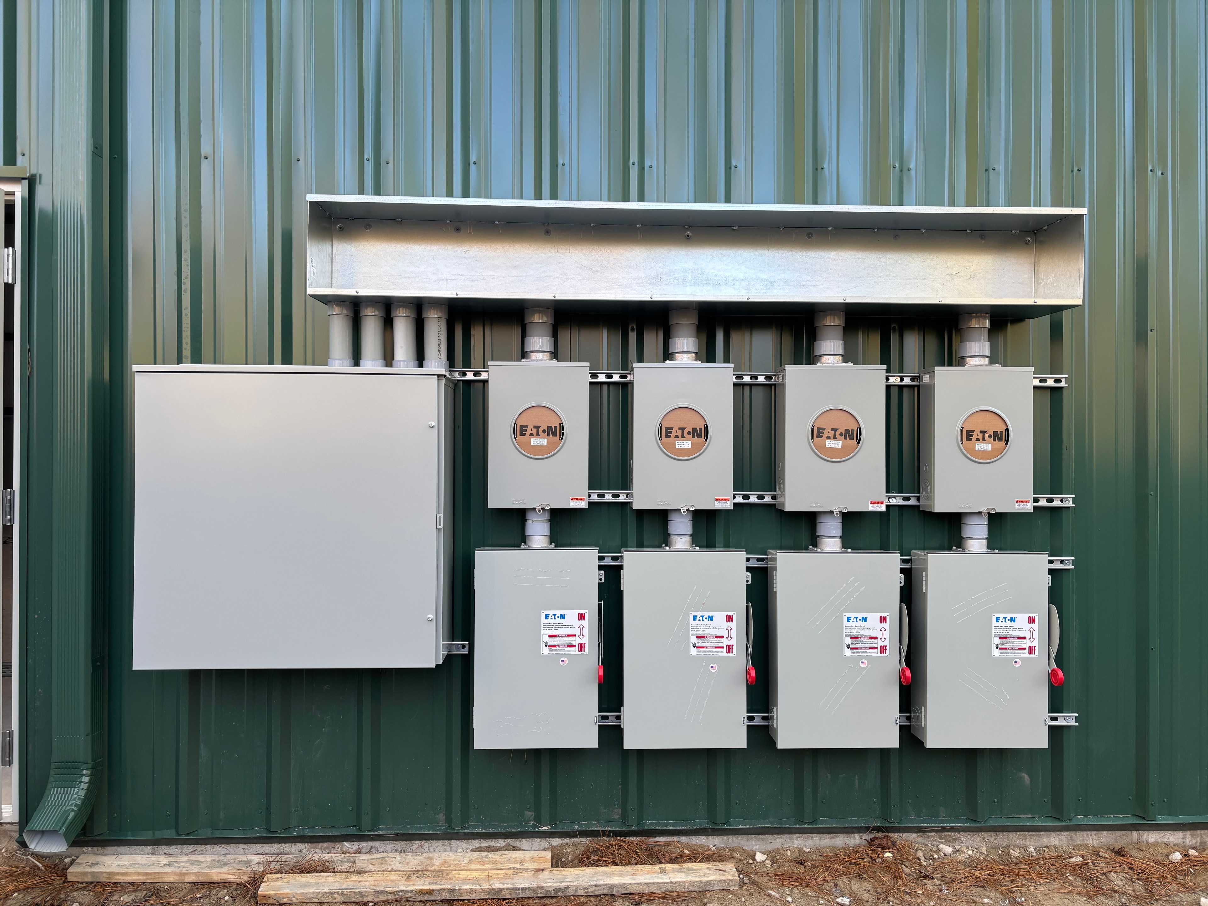 Commercial electrical installation
